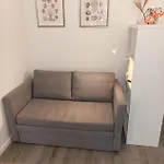 Ihan Puotilan Metron Laehellae Helsinki