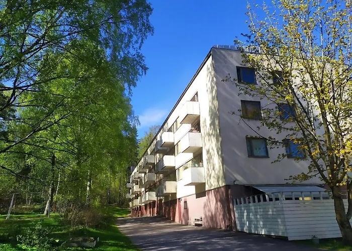 Ihan Puotilan Metron Laehellae * הלסינקי