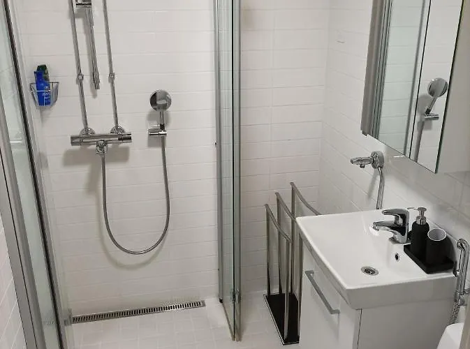 Ihan Puotilan Metron Laehellae * Helsinki