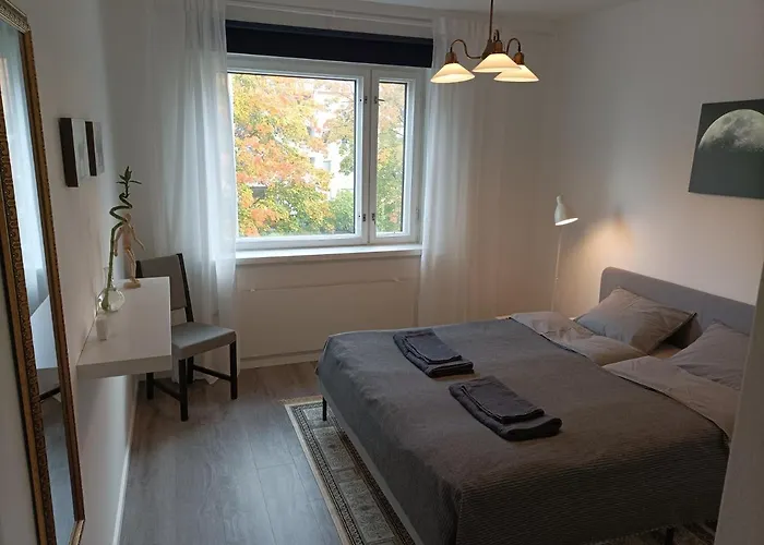 Ihan Puotilan Metron Laehellae * Helsinki