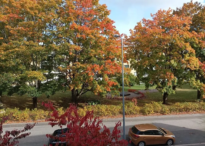 Ihan Puotilan Metron Laehellae Helsinki